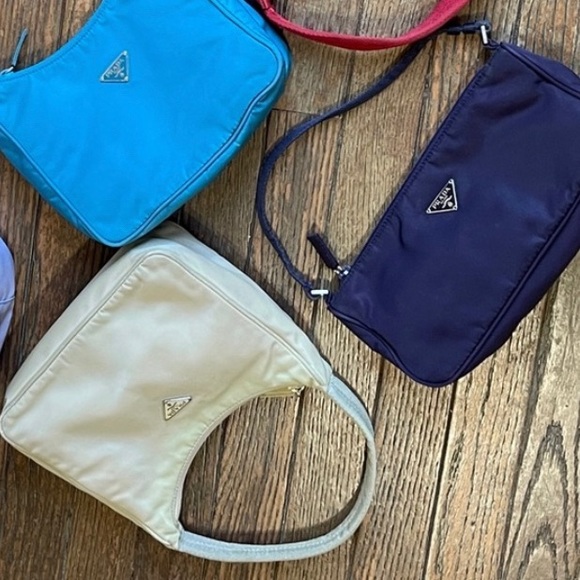 🤩💯AUTH PRADA MINI BAG NYLON HOBO POUCHETTE DARK PURPLE - Picture 5 of 7